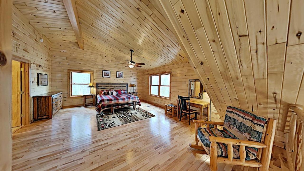Sunset Cove Cabin On Lake Grindstone Hayward Exterior foto