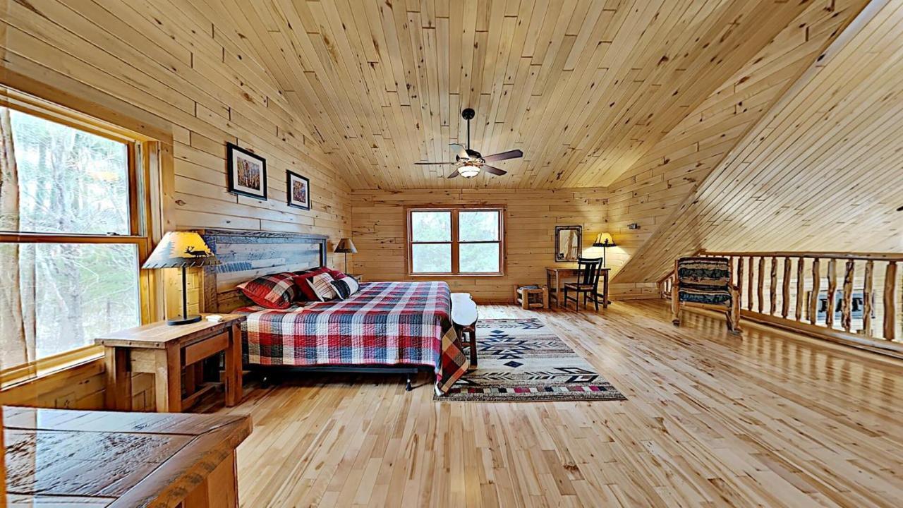 Sunset Cove Cabin On Lake Grindstone Hayward Exterior foto