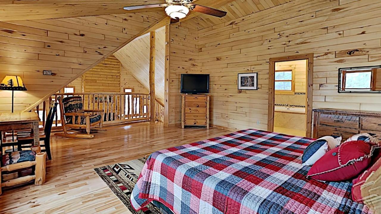 Sunset Cove Cabin On Lake Grindstone Hayward Exterior foto